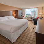 Guest Rooms - Four Points by Sheraton Niagara Falls Hotel